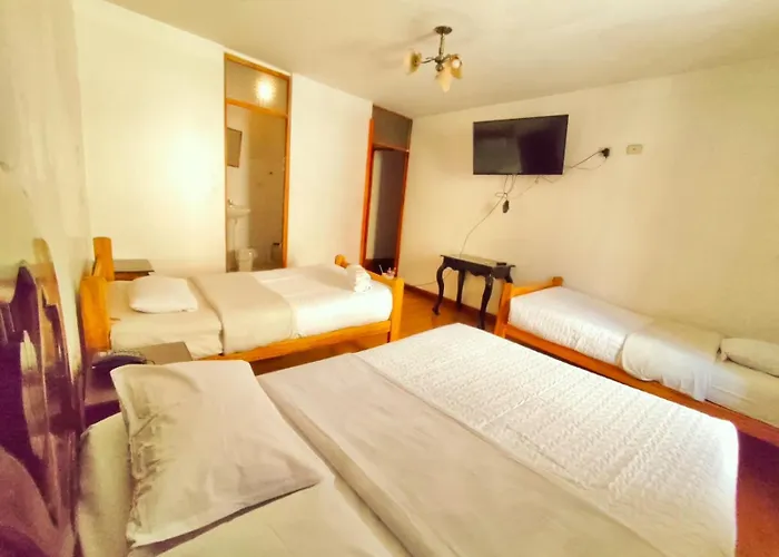 Hotel Casa Del Carmen 2*